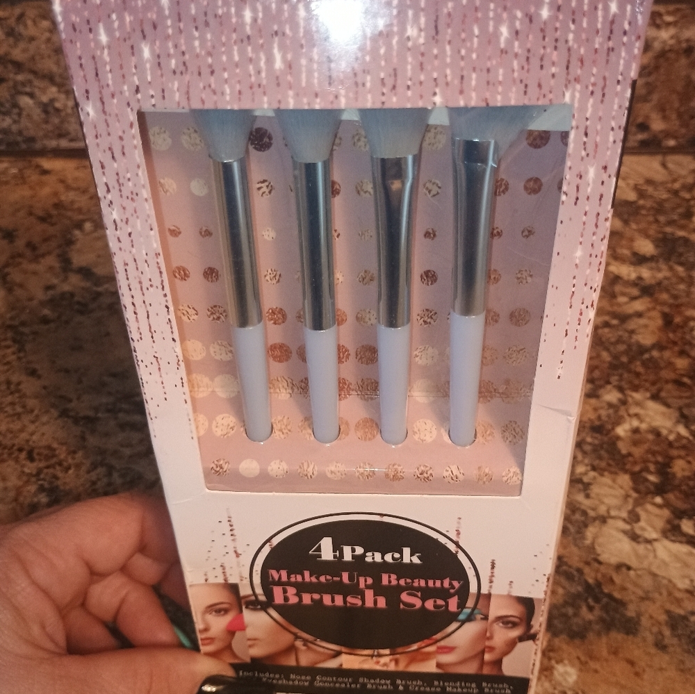 4-Pack Makeup Beauty Brush Set